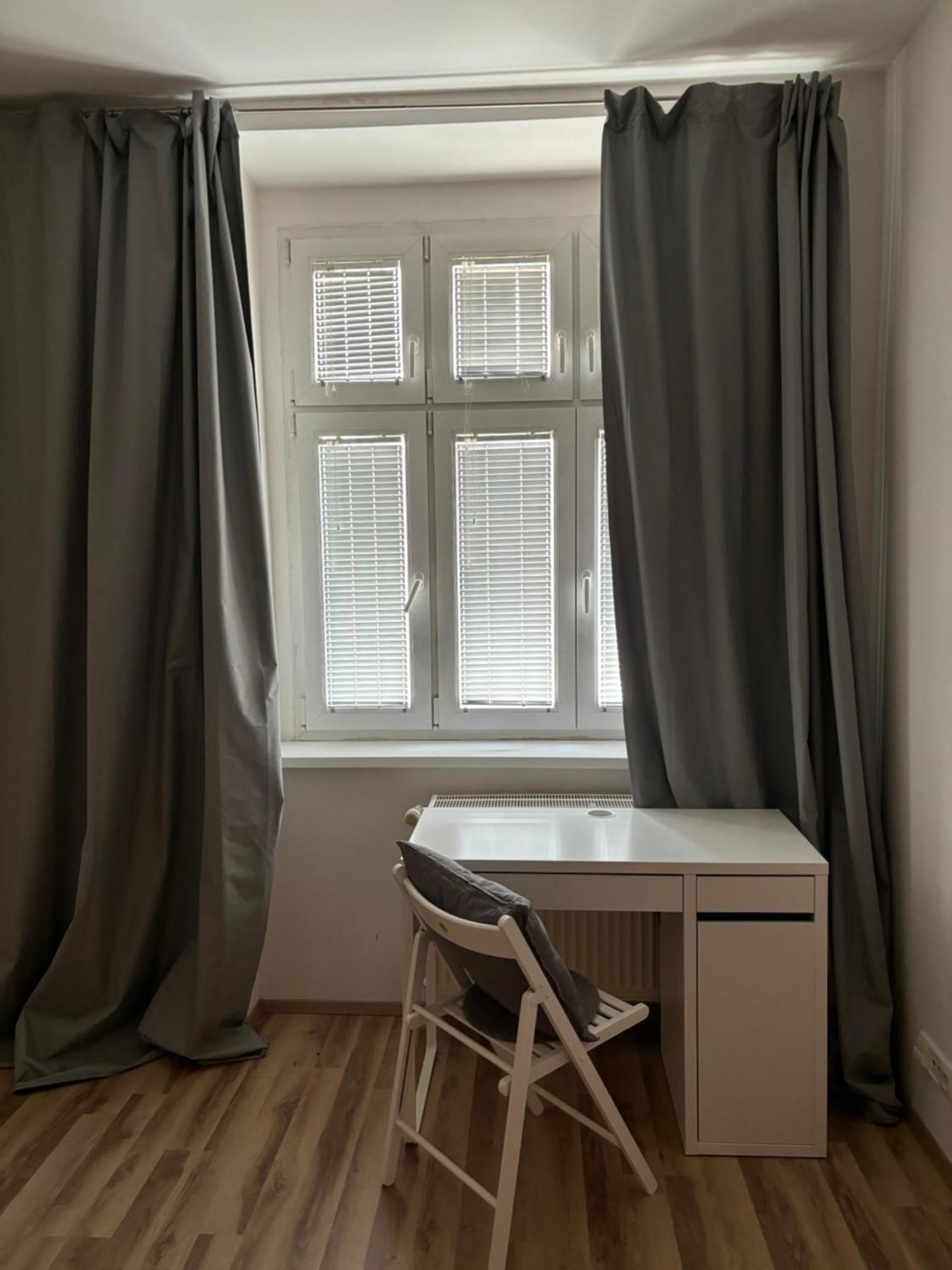 Smack In The Heart Of Old Town Apartmán